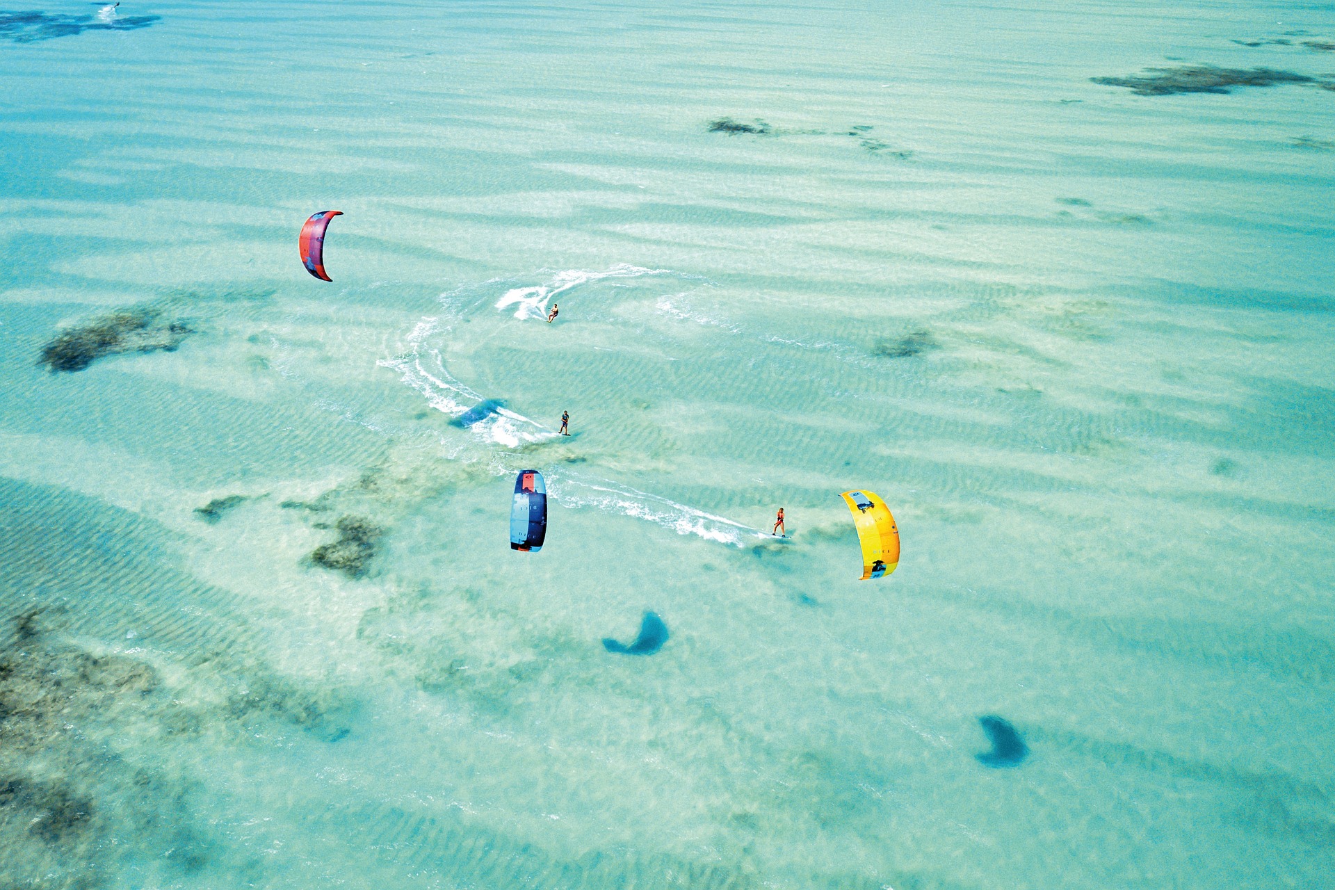 Seven seas Kite surf Koh Samui WATER SPORT THAILAND